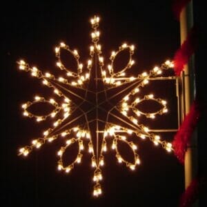 Pole Mount Holiday Light Displays - Creative Displays