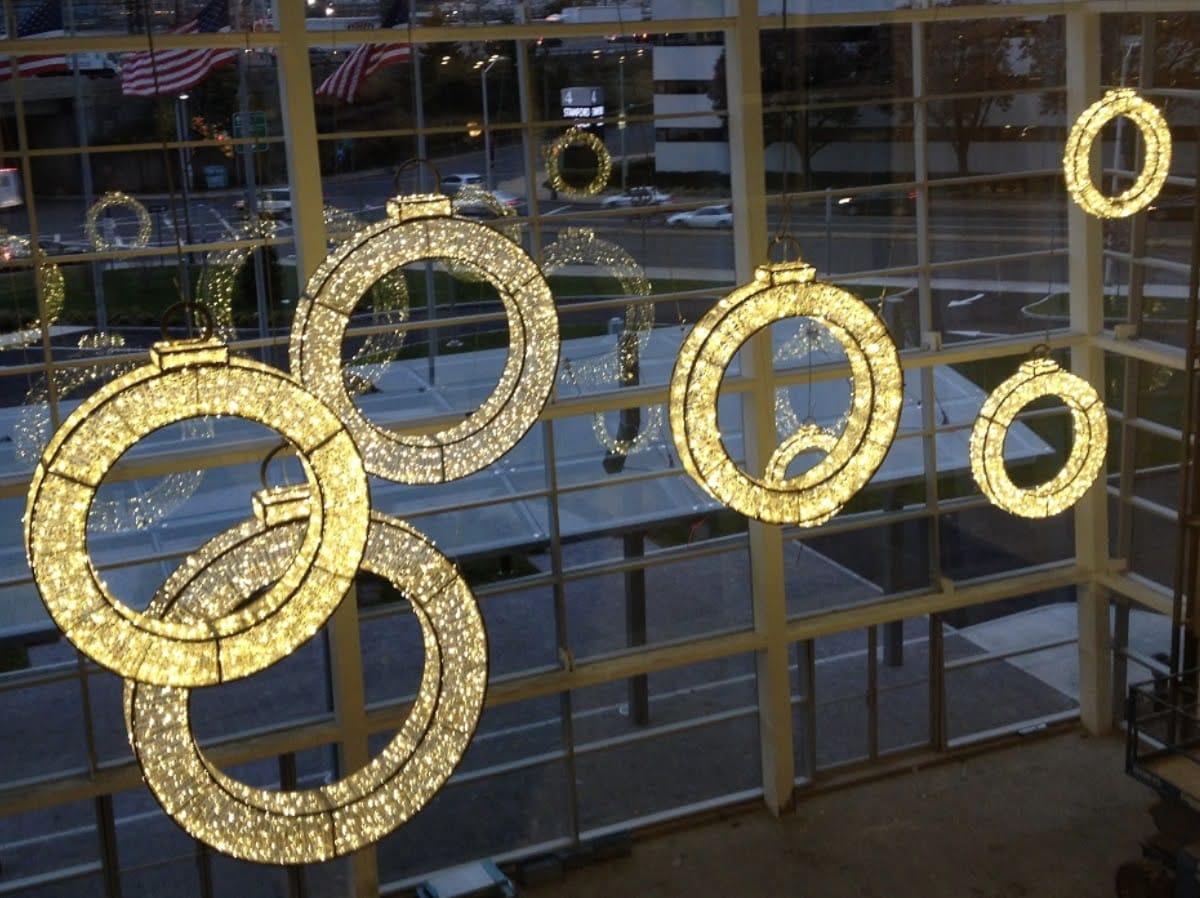 Dimensional Displays 