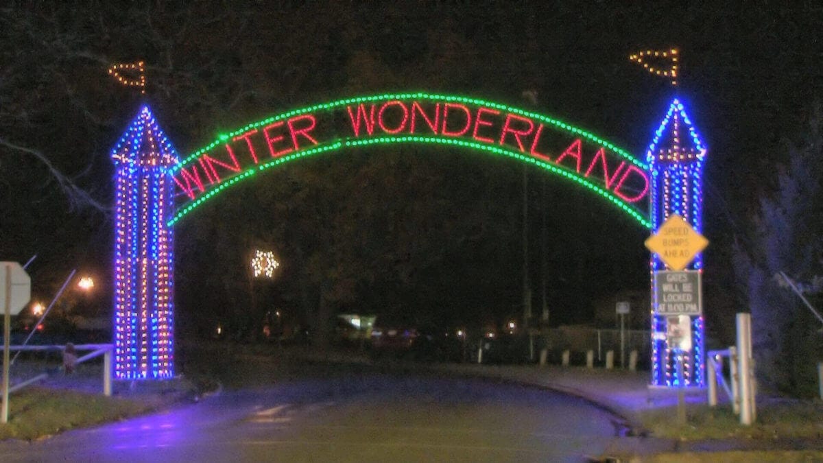 Ashland Winter Wonderland Custom Holiday Light Display