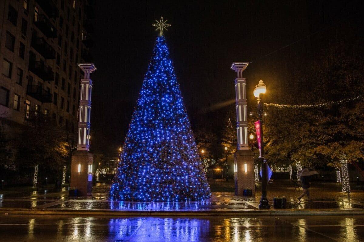 Commercial Christmas Lights Kansas City